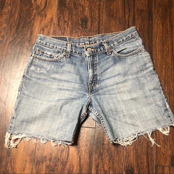 Levi's Pants - 518 Levi’s cut off Levi's Pants - 518 Levi’s cut off